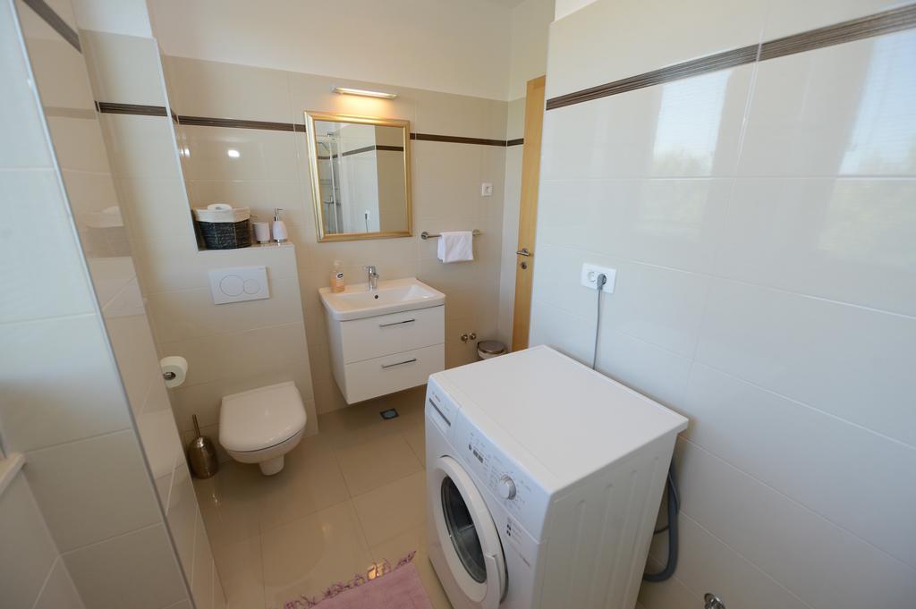 Apartment Mara Петрчане Номер фото